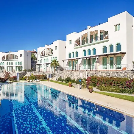 Joya Cyprus Skyline Garden Case de vacanță
